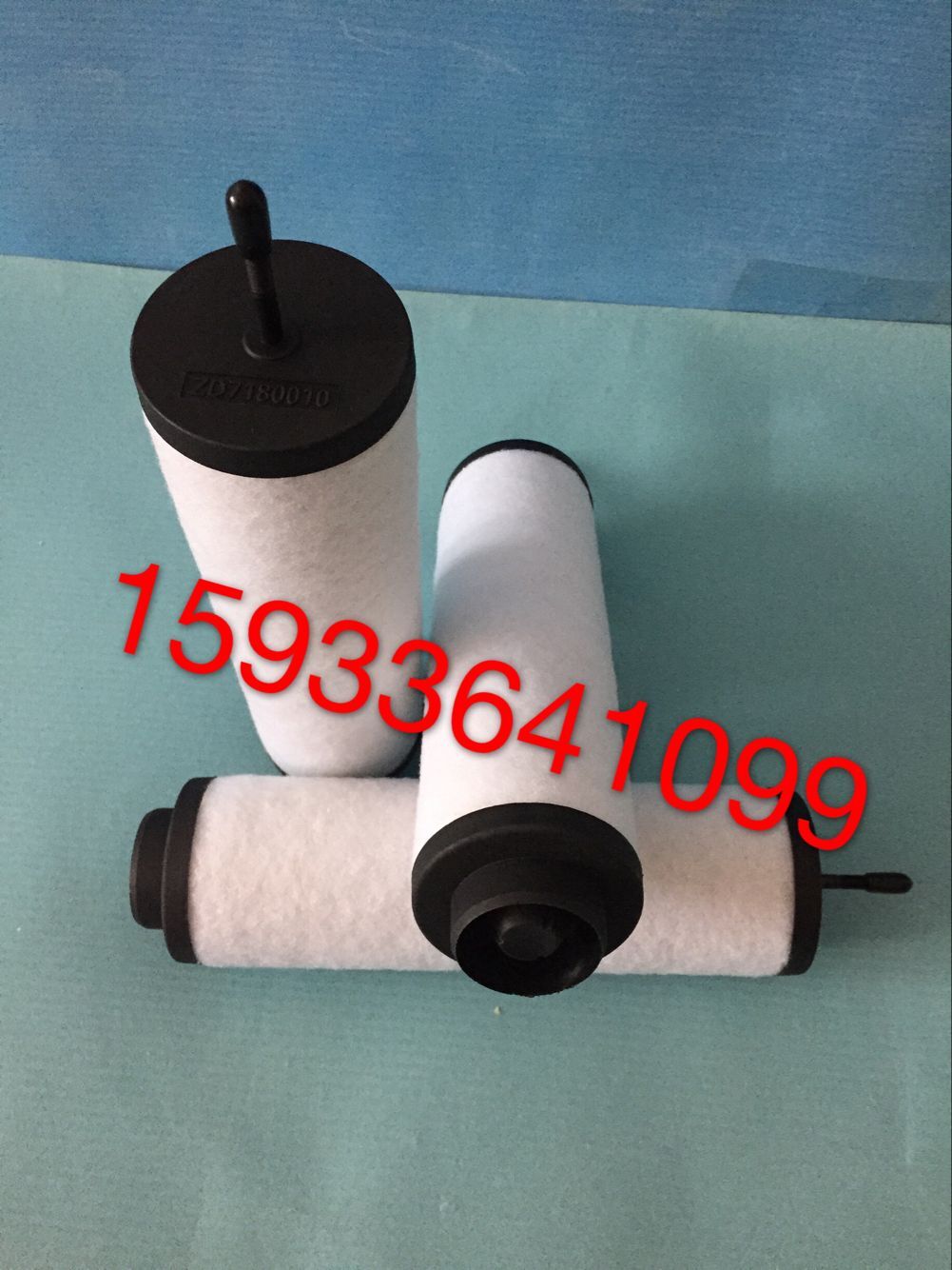 F؛ZD7180010F^V